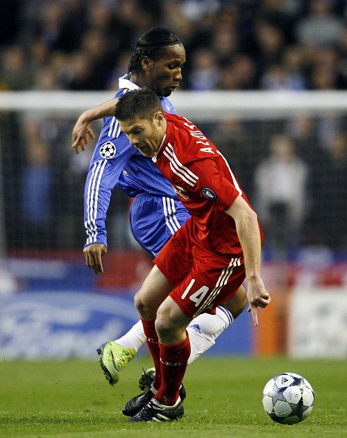 爱游戏入口关于德罗巴爆冷击败澳大利亚队，问鼎冠军引爆全场！的信息