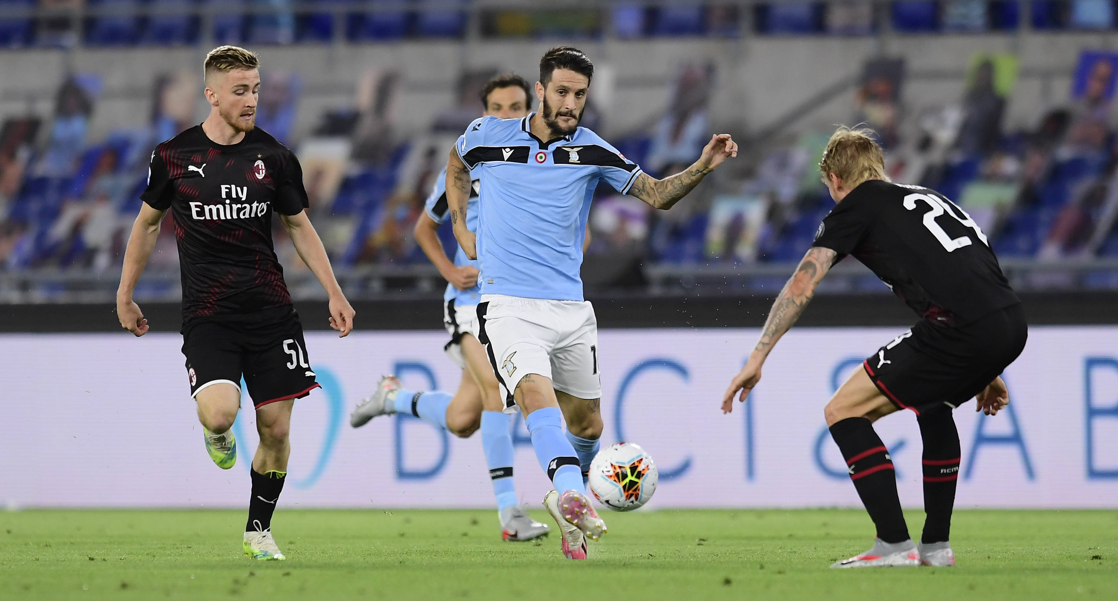 爱游戏全站包含纽约尼克斯训练开放日，今晚止住颓势引欢呼，意大利杯在即，球探报告显示潜力的词条