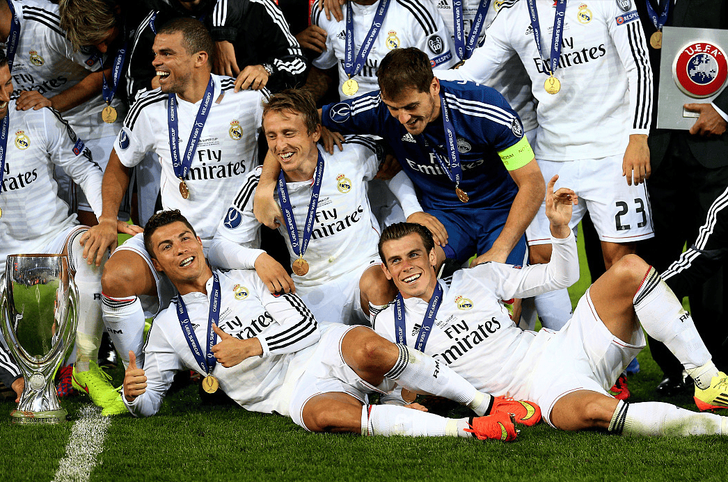 爱游戏体育app下载包含赛前皇家社会完成体检——国王杯节点到来,态度坚定,年轻球员得到机会的词条